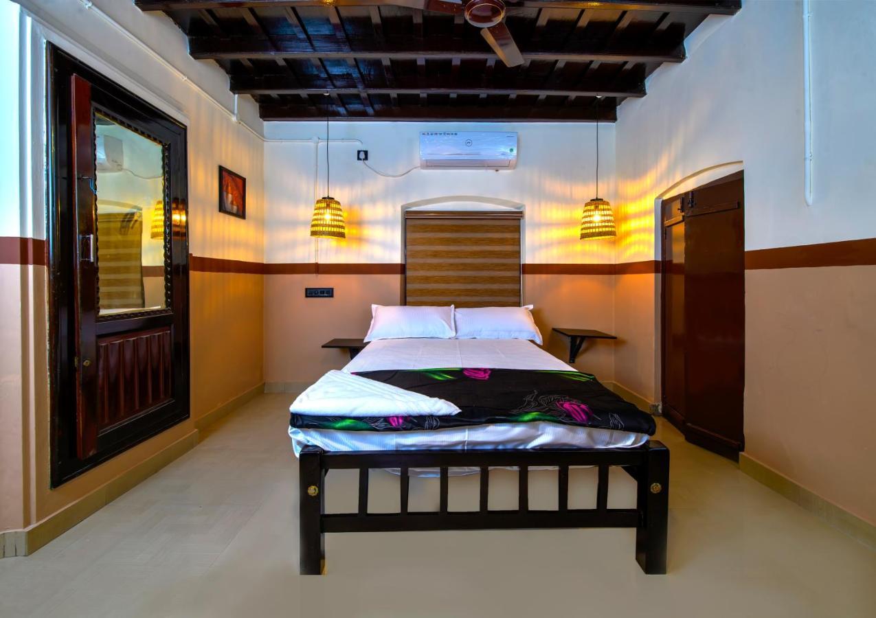Rams Guest House The Valley Near Kims Hospital Thiruvananthapuram Bagian luar foto